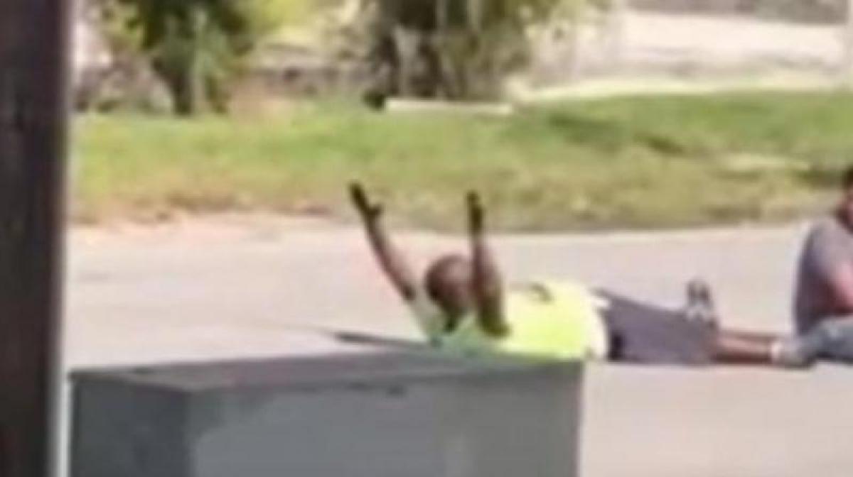 Florida: Unarmed black man shot by police